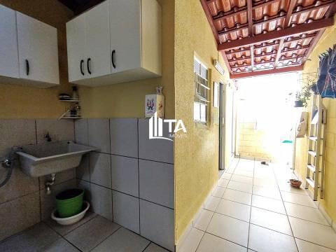 Casa de Condomínio à venda com 2 quartos, 62m² - Foto 9