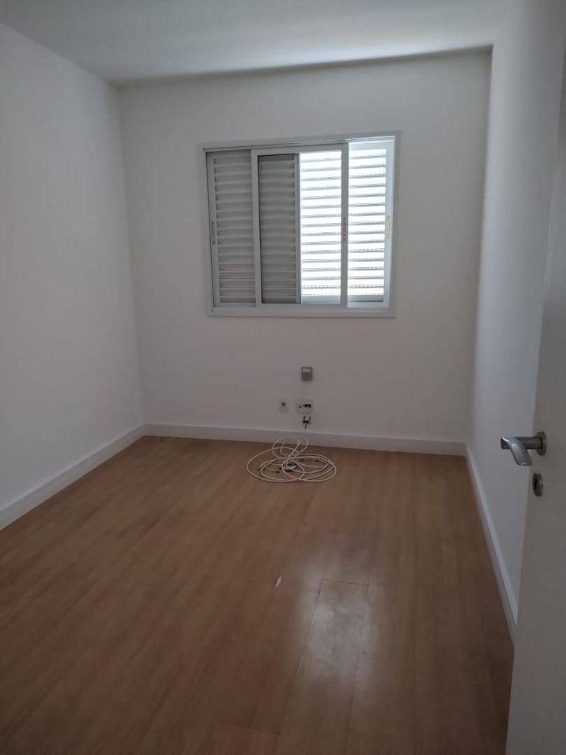 Apartamento para alugar com 3 quartos, 90m² - Foto 17