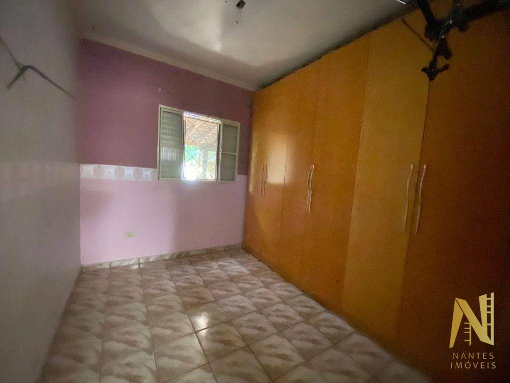 Casa à venda com 3 quartos, 135m² - Foto 13