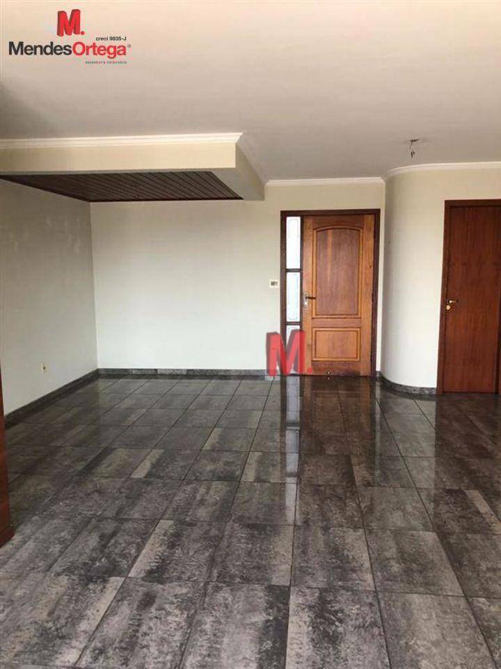 Apartamento à venda com 3 quartos, 155m² - Foto 6