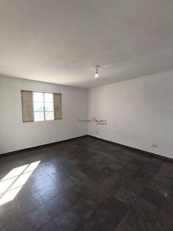 Apartamento para alugar com 3 quartos, 200m² - Foto 6