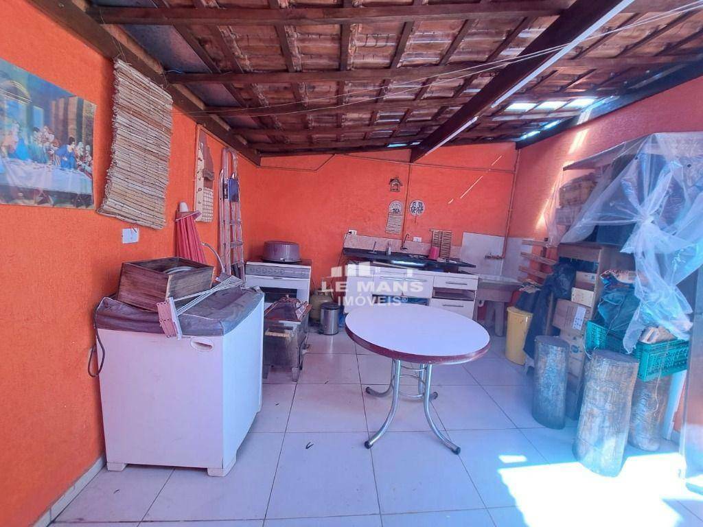 Casa para alugar com 3 quartos, 100m² - Foto 20