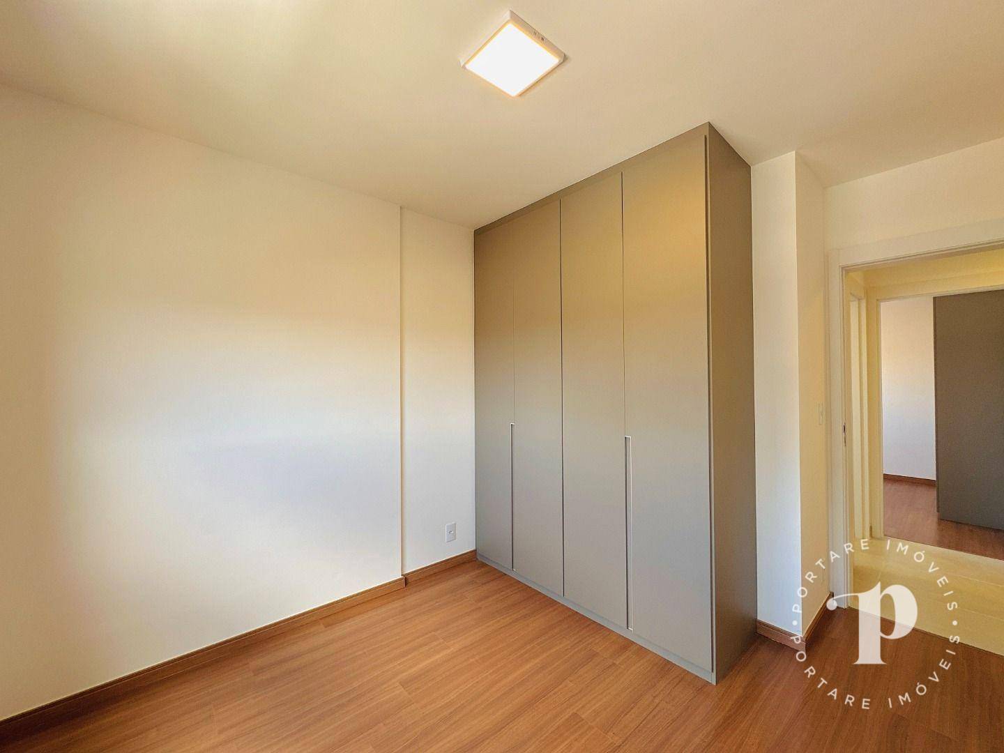 Apartamento à venda com 3 quartos, 107m² - Foto 27