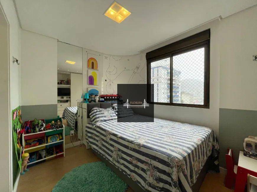 Apartamento à venda com 4 quartos, 131m² - Foto 26