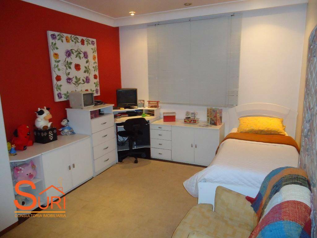 Apartamento à venda com 3 quartos, 198m² - Foto 15