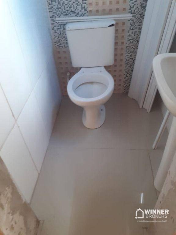 Casa à venda com 3 quartos, 100m² - Foto 14