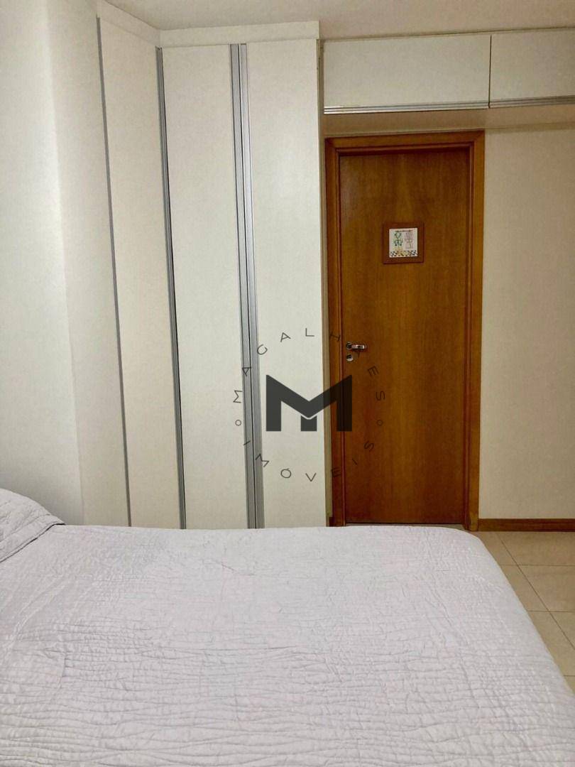 Apartamento à venda com 2 quartos, 75m² - Foto 13