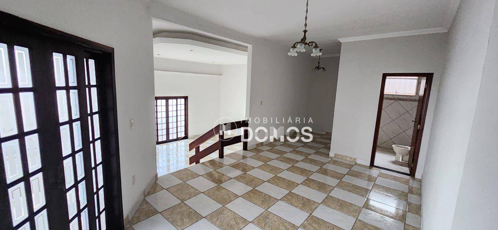 Casa à venda com 3 quartos, 280m² - Foto 8