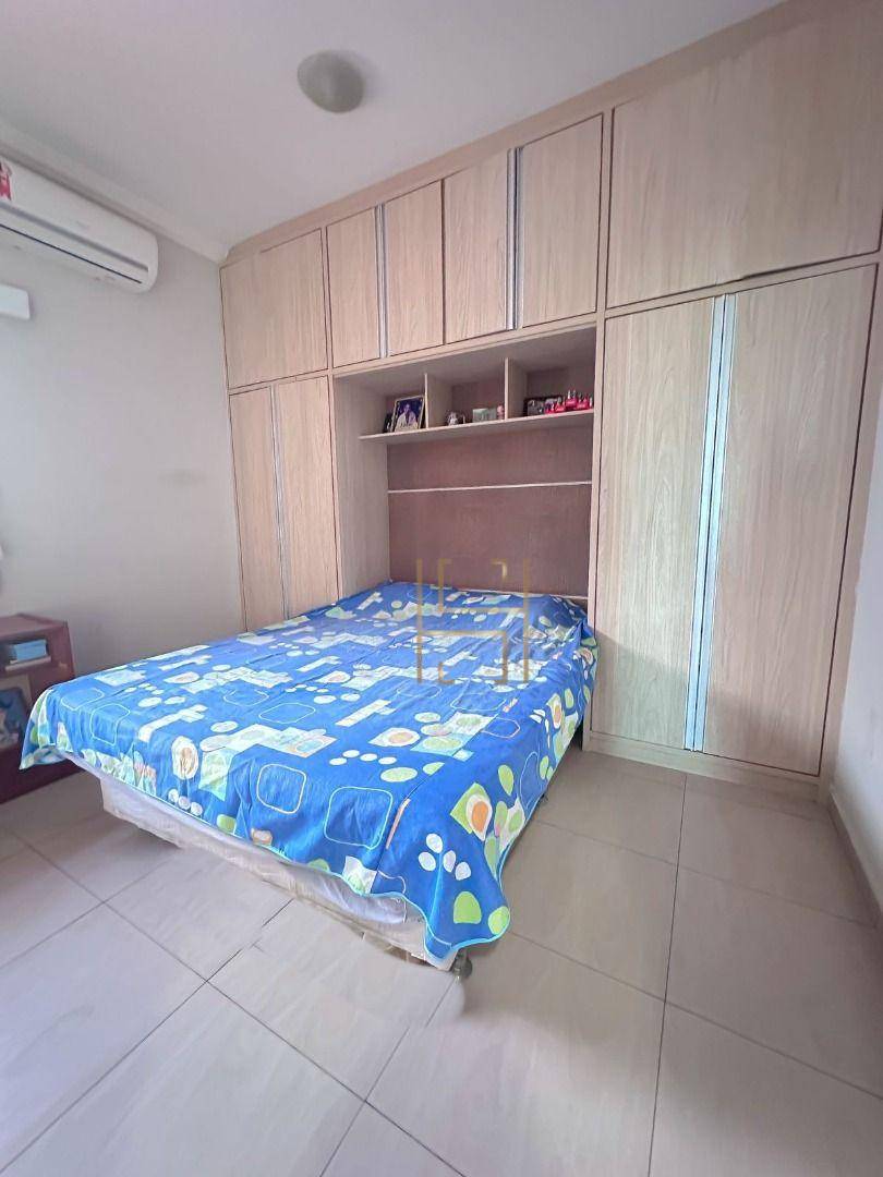 Casa à venda com 4 quartos, 230m² - Foto 5