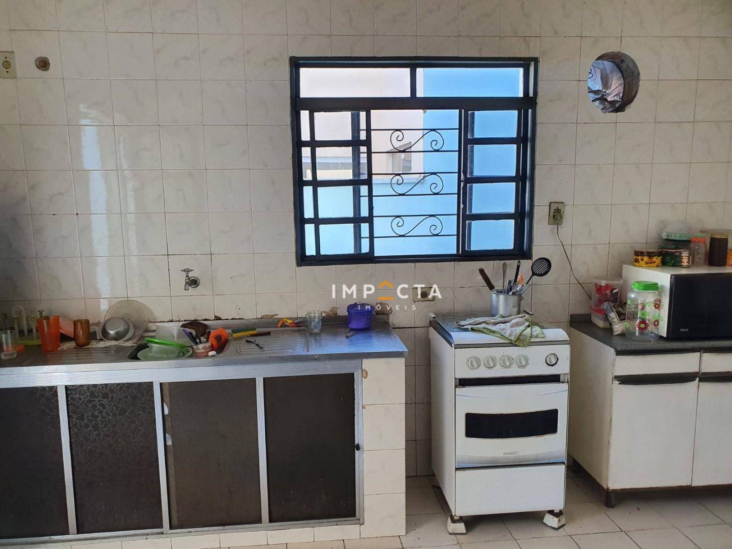 Casa à venda com 4 quartos, 273m² - Foto 6