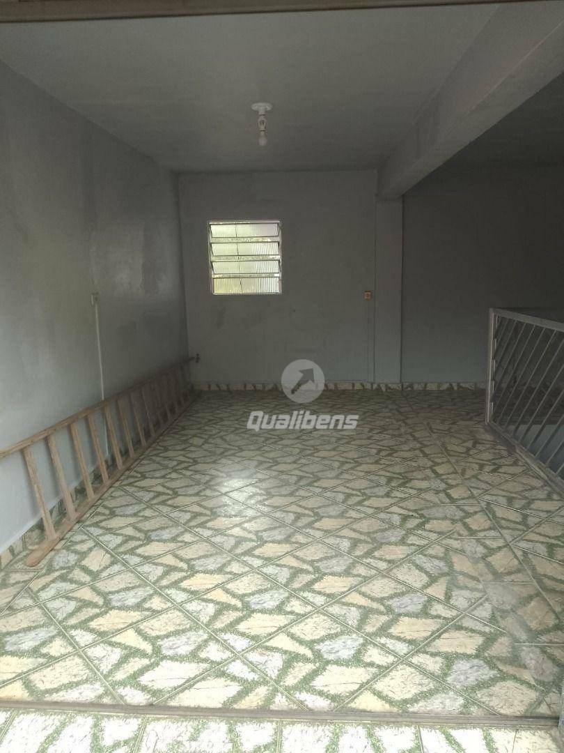 Casa para alugar com 3 quartos, 140m² - Foto 5