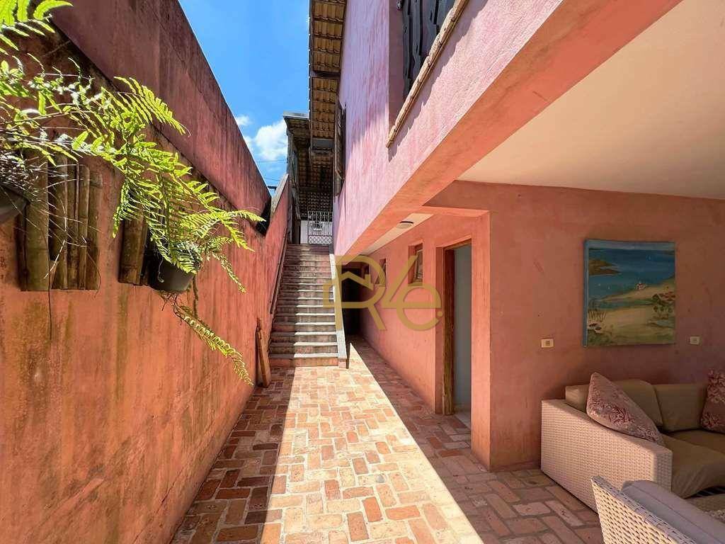 Casa de Condomínio à venda com 4 quartos, 600m² - Foto 69