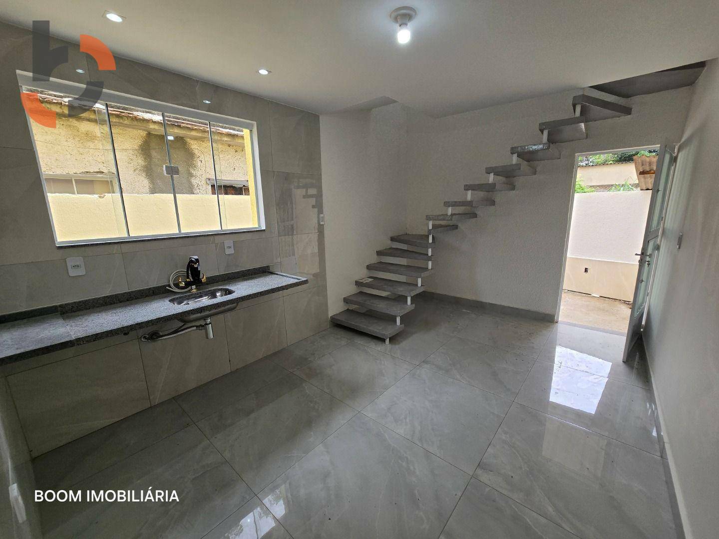 Casa para alugar com 2 quartos, 70m² - Foto 6