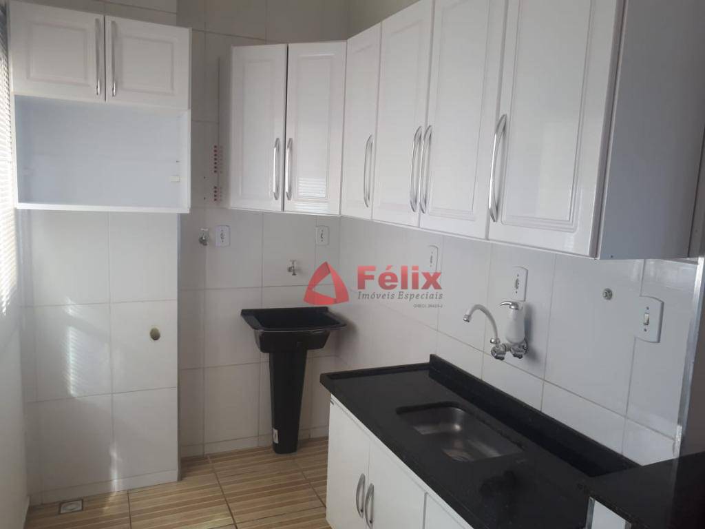 Apartamento para alugar com 2 quartos, 64m² - Foto 2