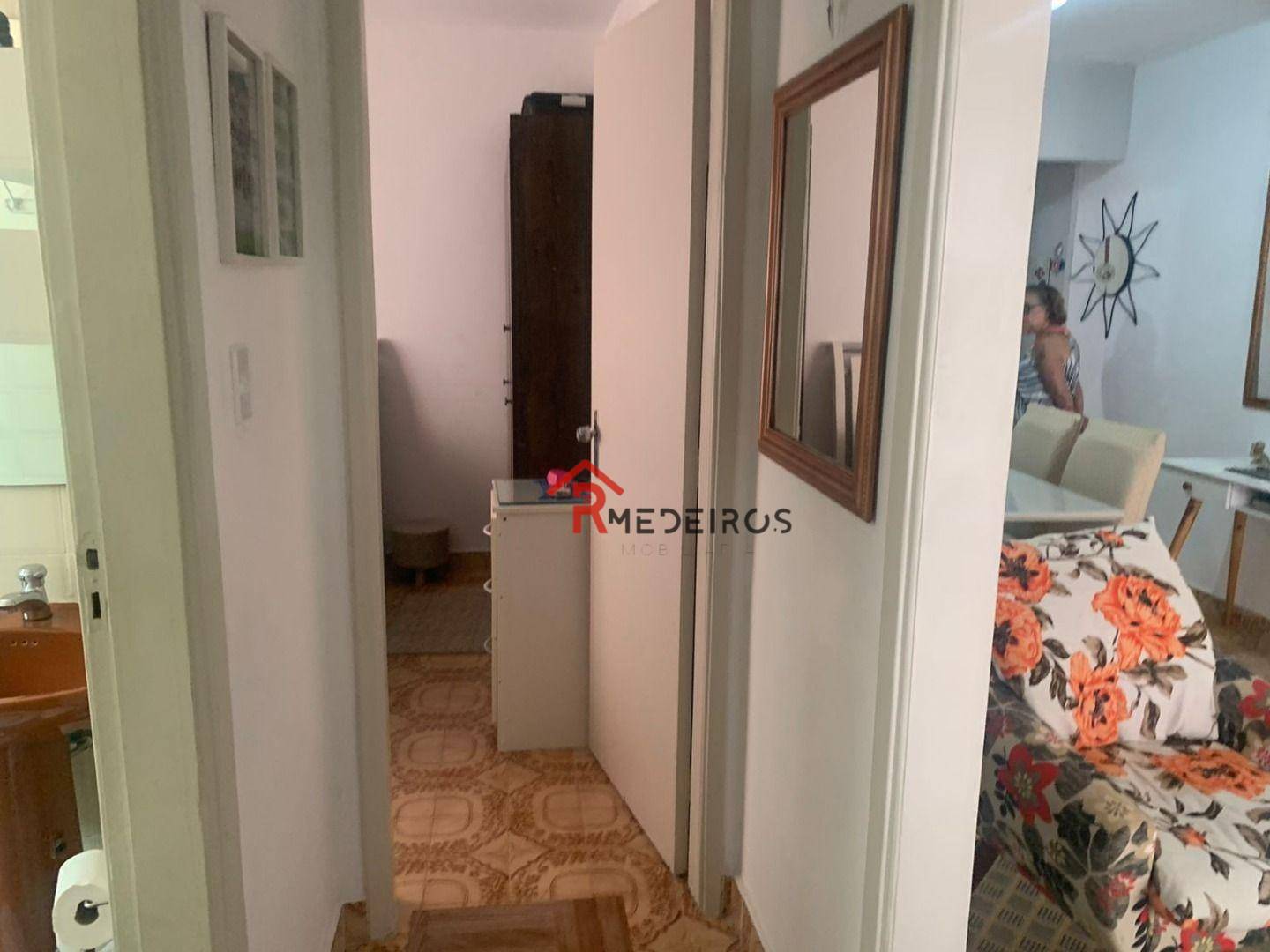 Apartamento à venda com 2 quartos, 70m² - Foto 10