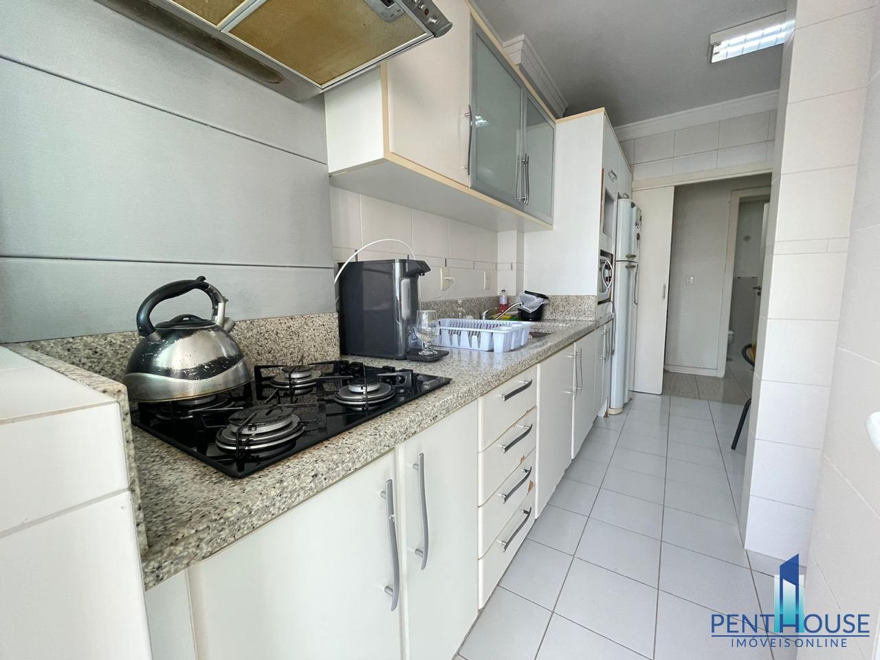 Apartamento à venda com 3 quartos, 143m² - Foto 5