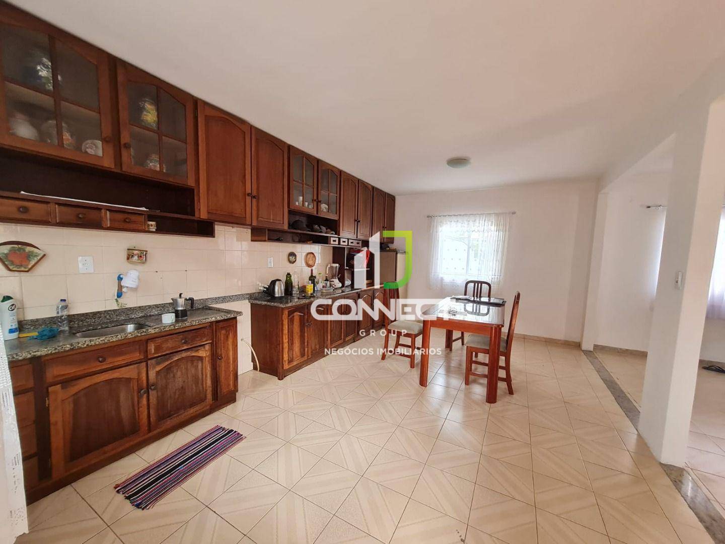 Casa para alugar com 3 quartos, 140m² - Foto 3