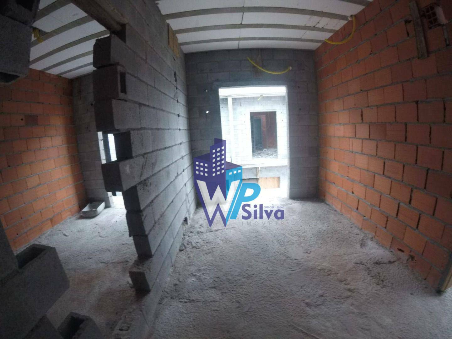 Sobrado à venda com 2 quartos, 94m² - Foto 2