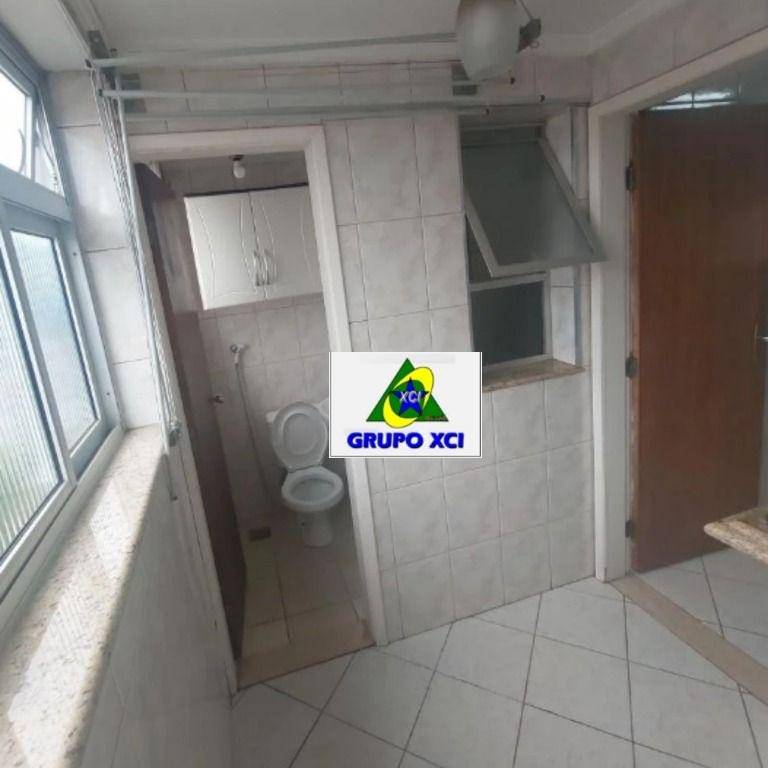 Apartamento à venda com 2 quartos, 70m² - Foto 7