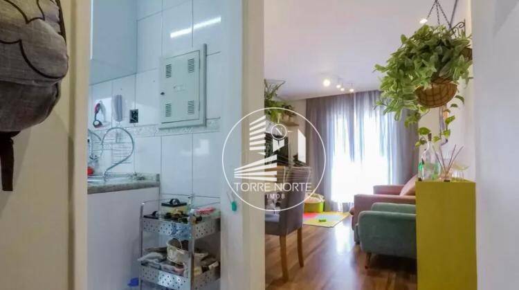 Apartamento à venda com 2 quartos, 57m² - Foto 5