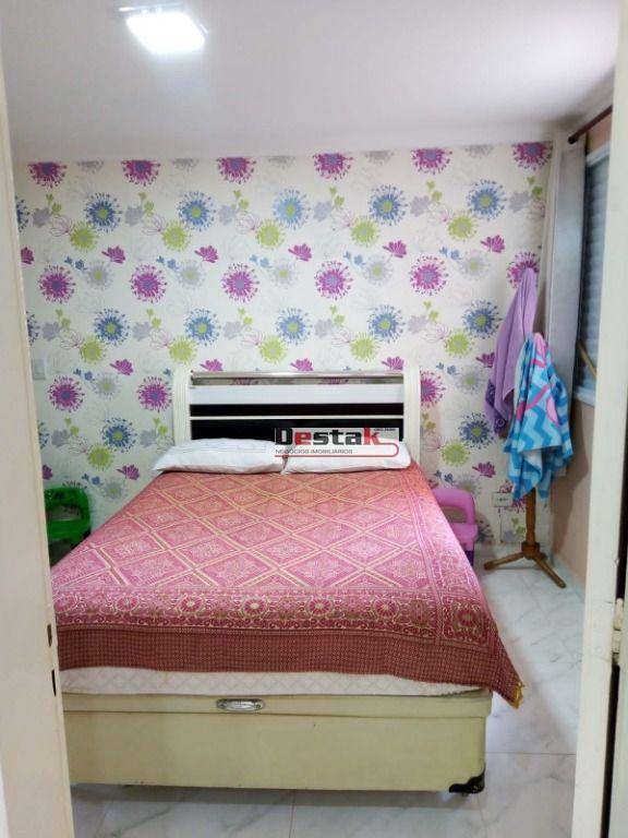 Apartamento à venda com 3 quartos, 78m² - Foto 11