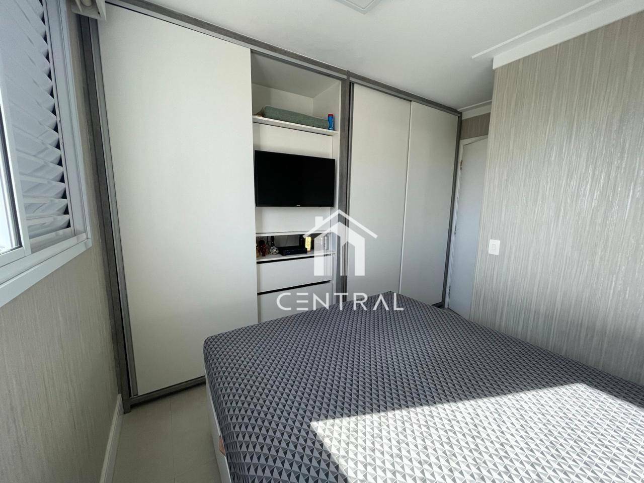 Apartamento à venda com 3 quartos, 73m² - Foto 18