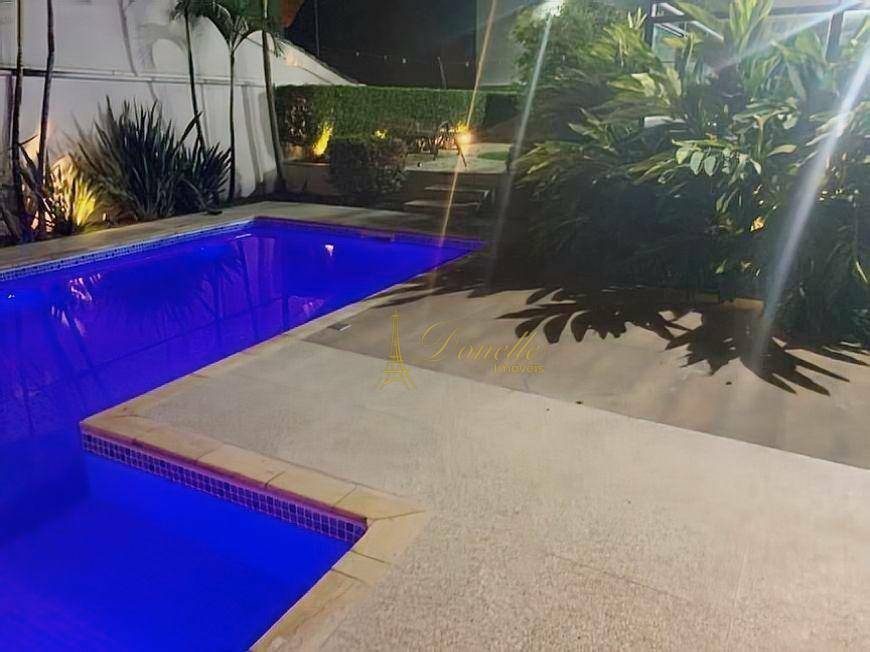 Casa de Condomínio à venda com 3 quartos, 220m² - Foto 53