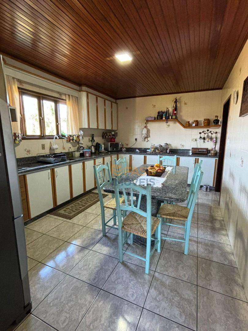 Casa, 4 quartos, 1 m² - Foto 10