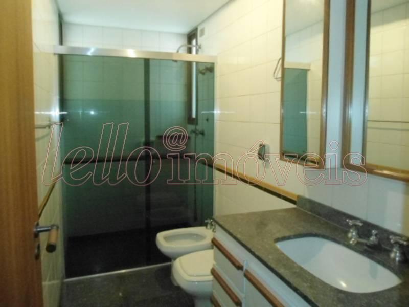 Apartamento à venda com 4 quartos, 210m² - Foto 11