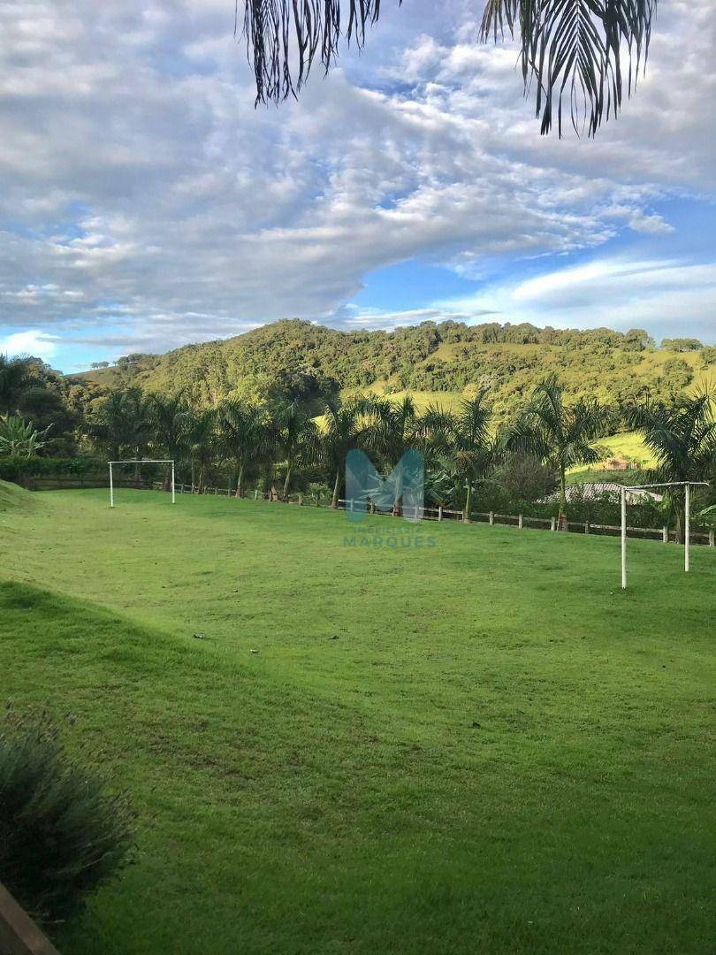 Chácara à venda com 2 quartos, 140m² - Foto 18