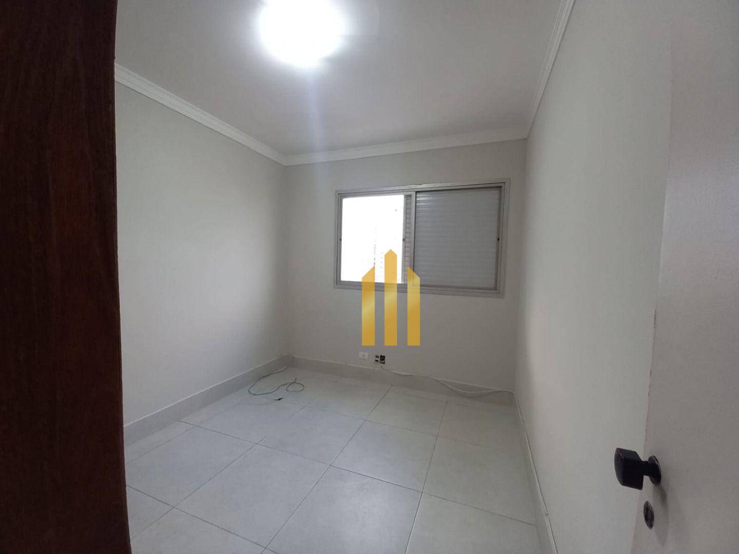 Apartamento para alugar com 3 quartos, 90m² - Foto 39