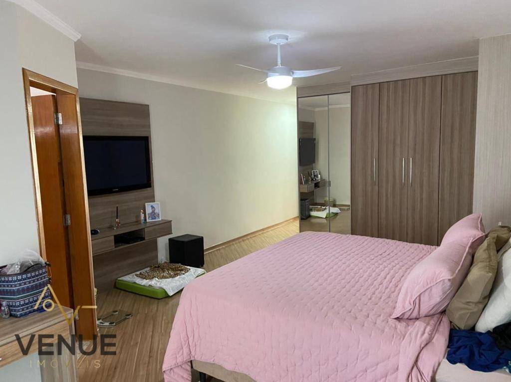 Sobrado à venda com 4 quartos, 190m² - Foto 19