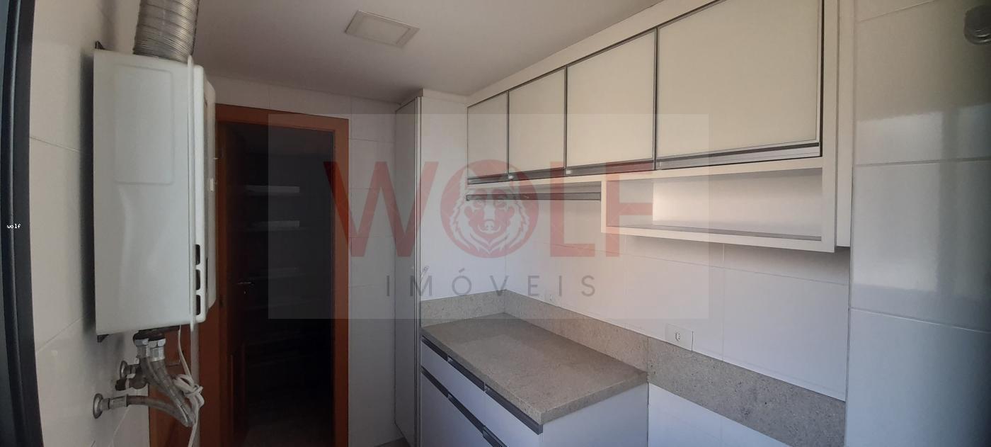 Apartamento à venda com 3 quartos, 122m² - Foto 33