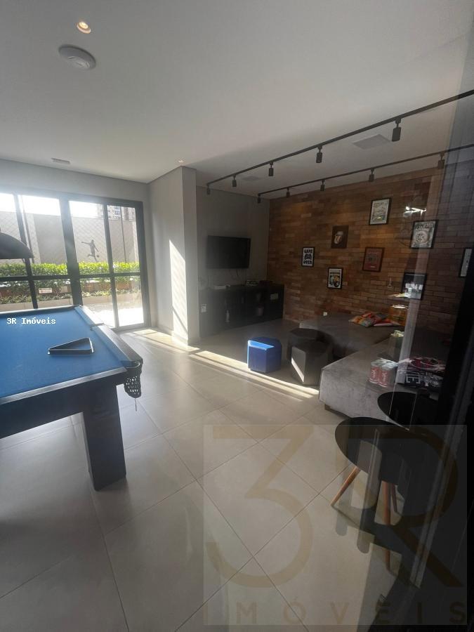 Apartamento para alugar com 2 quartos, 62m² - Foto 39