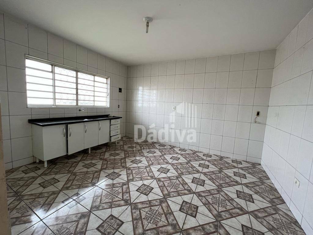 Casa para alugar com 3 quartos, 95m² - Foto 9