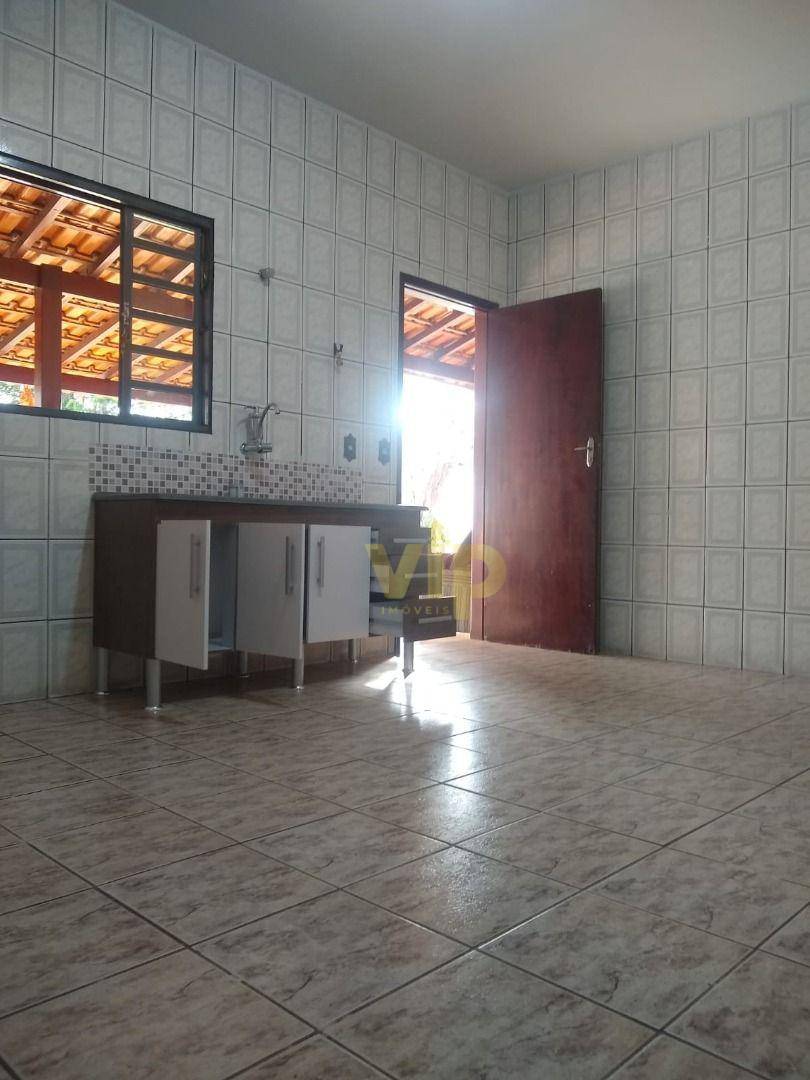 Casa à venda com 2 quartos, 110m² - Foto 14