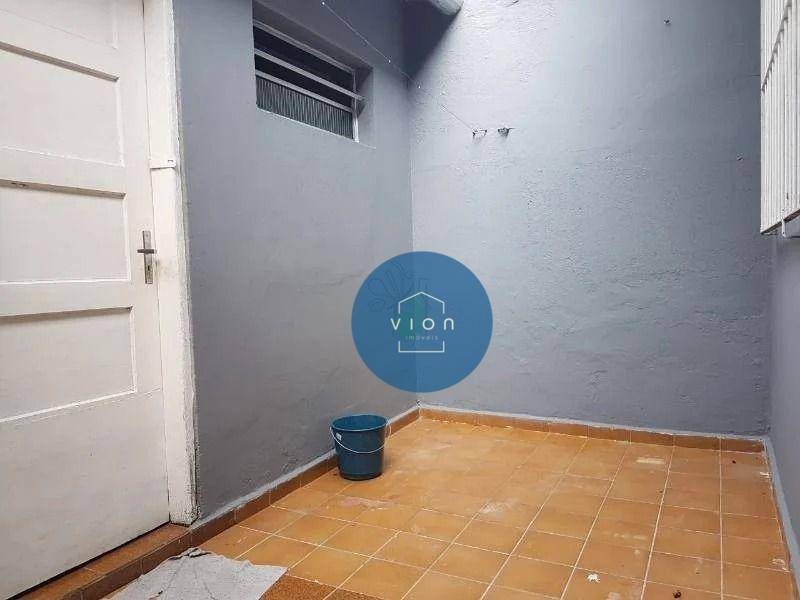 Casa à venda com 2 quartos, 160m² - Foto 17