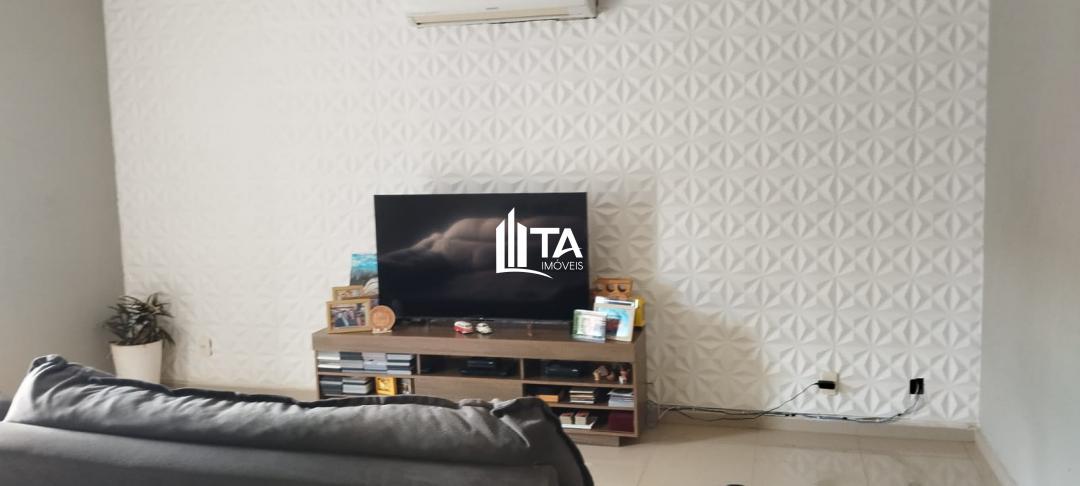 Casa, 3 quartos, 170 m² - Foto 1