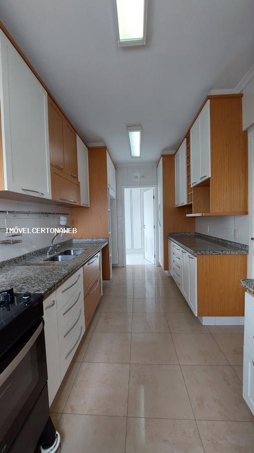 Apartamento à venda com 4 quartos, 238m² - Foto 47