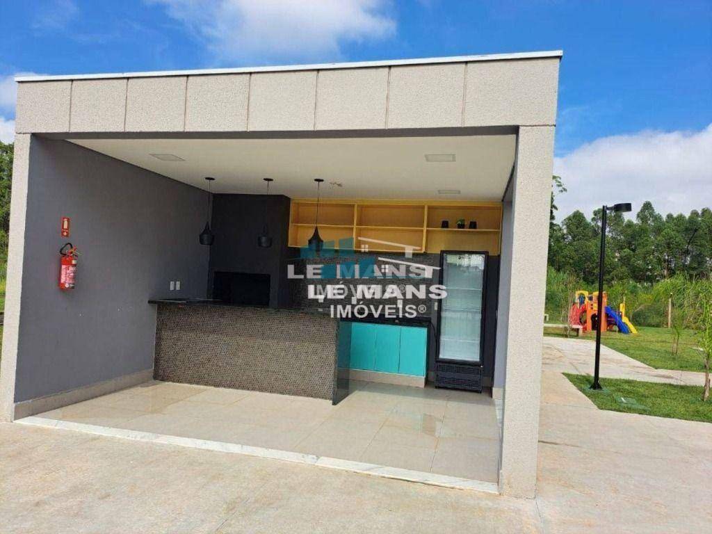 Apartamento para alugar com 2 quartos, 48m² - Foto 12