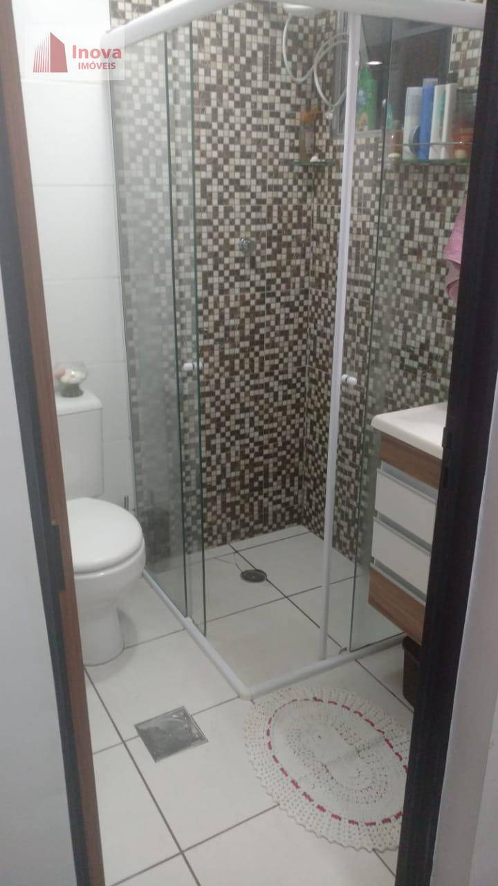 Apartamento à venda com 2 quartos, 62m² - Foto 19