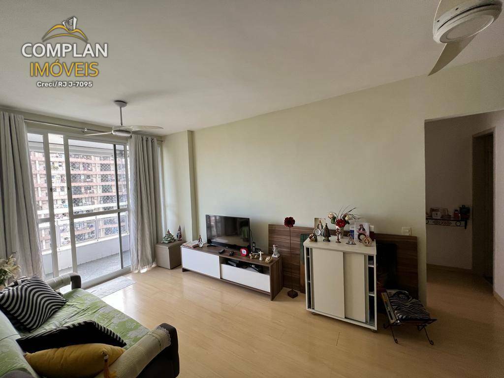 Apartamento à venda com 1 quarto, 66m² - Foto 2