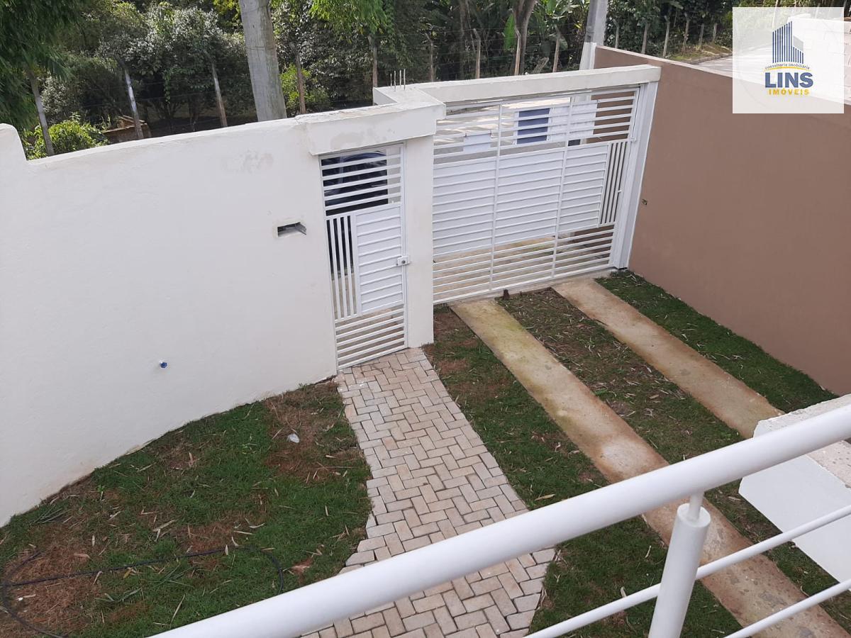 Casa à venda com 3 quartos, 64m² - Foto 14