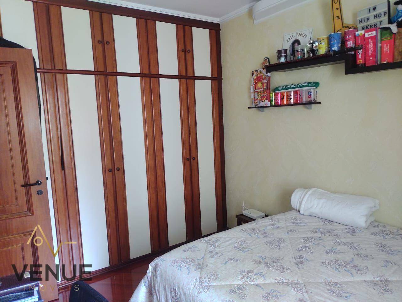 Apartamento à venda com 4 quartos, 188m² - Foto 16