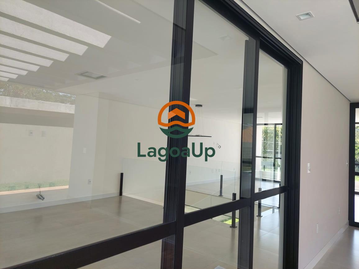 Casa de Condomínio à venda com 4 quartos, 286m² - Foto 18