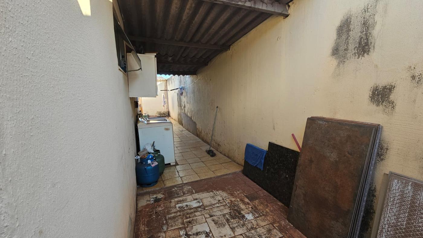 Casa à venda com 3 quartos, 200m² - Foto 8