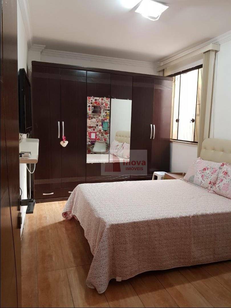 Apartamento à venda com 5 quartos, 213m² - Foto 10