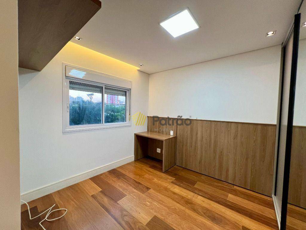 Apartamento à venda com 3 quartos, 242m² - Foto 36