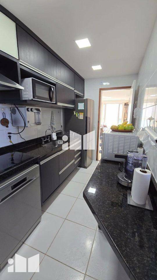 Apartamento à venda com 2 quartos, 82m² - Foto 16