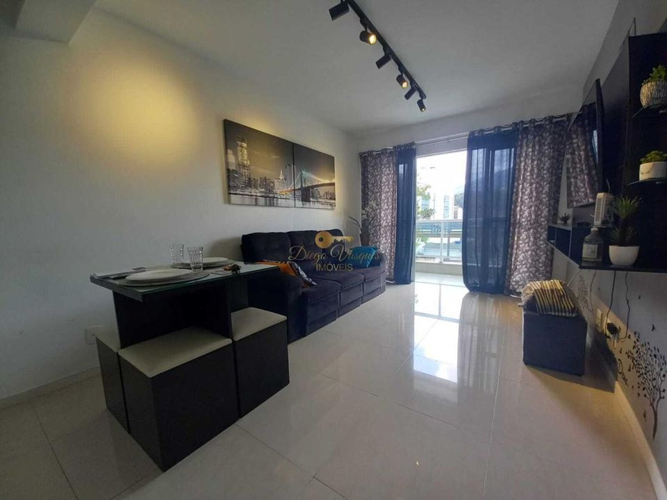 Apartamento à venda com 2 quartos, 76m² - Foto 4